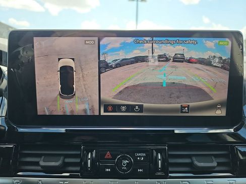 New 2026 Nissan Pathfinder Platinum w/ Accent Package FWD image 28