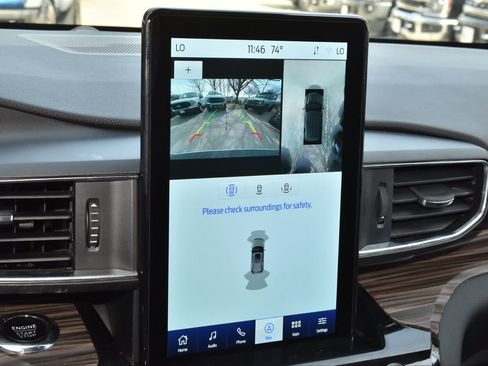 Used 2023 Ford Explorer Limited w/ Limited Technology Package image 24