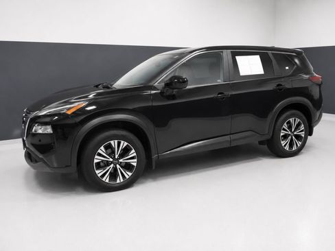 Certified 2023 Nissan Rogue SV AWD/4WD image 2