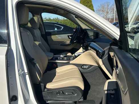 Used 2023 Acura MDX SH-AWD image 14