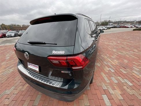 Used 2019 Volkswagen Tiguan SE image 35