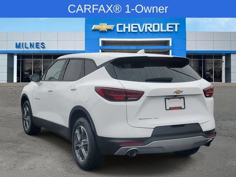 Used 2025 Chevrolet Blazer LT AWD/4WD image 3
