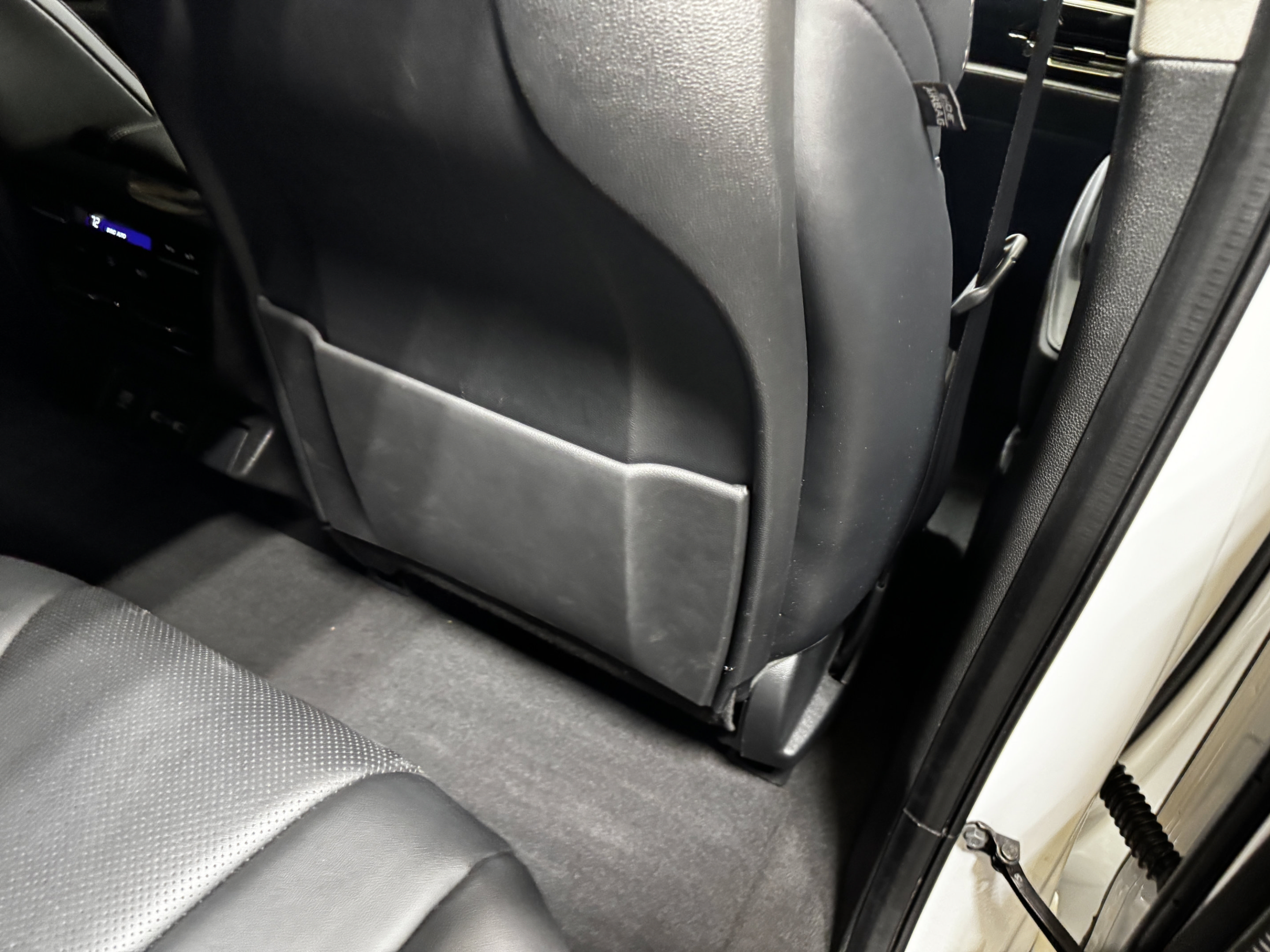 Certified 2024 Acura MDX w/ Technology Package FWD image 37