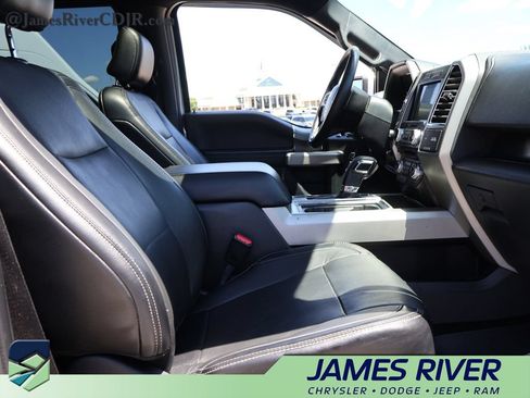 Used 2016 Ford F150 Lariat w/ Equipment Group 502A Luxury AWD/4WD image 9