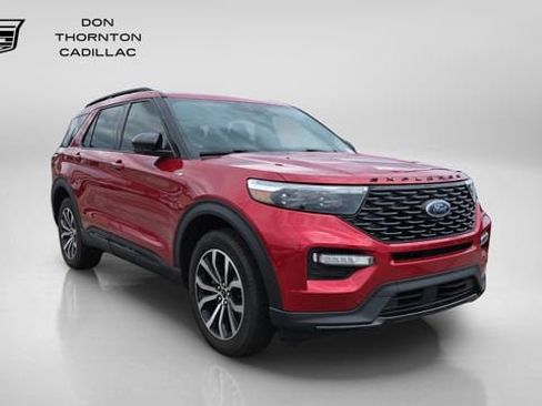 Used 2023 Ford Explorer ST-Line AWD/4WD image 7