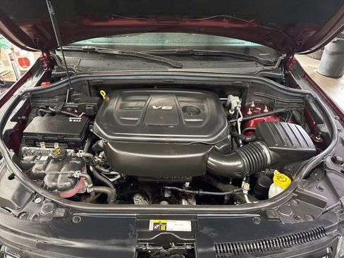 Used 2018 Jeep Grand Cherokee Altitude image 11