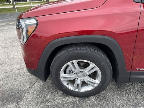 Used 2023 GMC Terrain SLE w/ Driver Convenience Package FWD image 19
