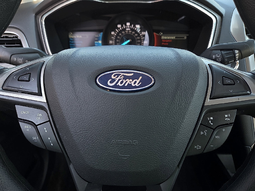 Used 2020 Ford Fusion S FWD image 19