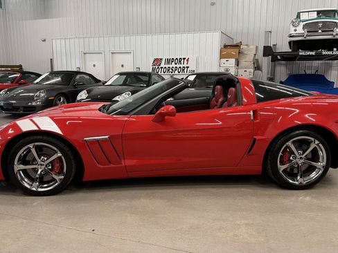 Used 2013 Chevrolet Corvette Grand Sport w/ 2LT Preferred Equipment Group RWD image 15