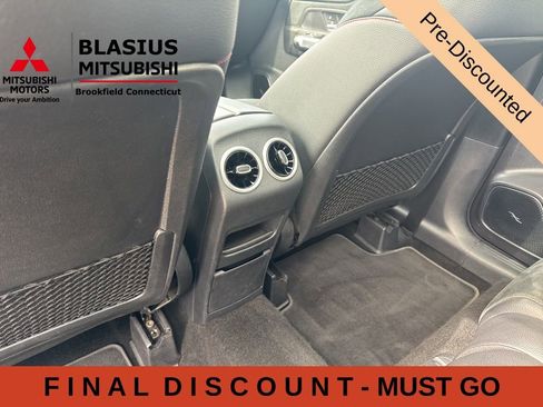 Used 2021 Mercedes-Benz GLB 250 4MATIC w/ AMG Line image 39