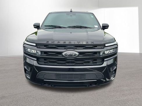 Used 2023 Ford Expedition Limited AWD/4WD image 17