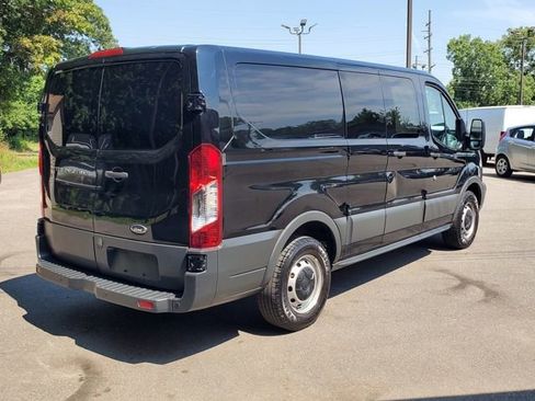 Used 2018 Ford Transit 150 130 Low Roof RWD image 6