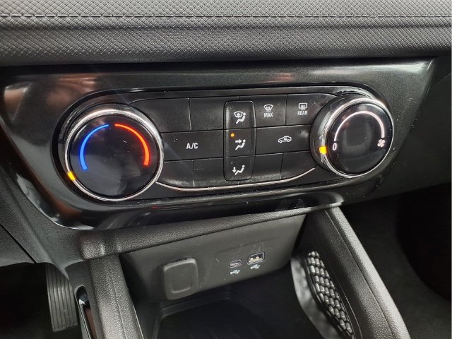 Used 2025 Chevrolet TrailBlazer LT FWD image 31