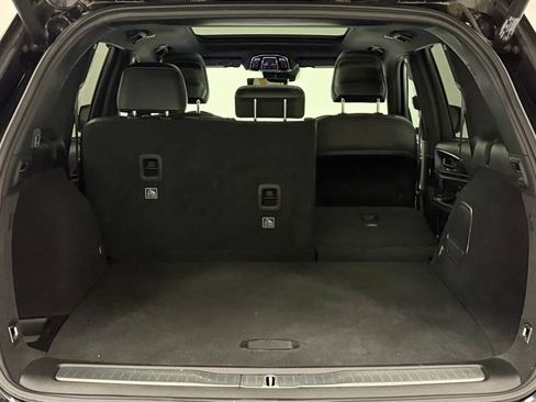 Used 2022 Jeep Grand Cherokee Overland w/ Adv Protech Group III AWD/4WD image 28