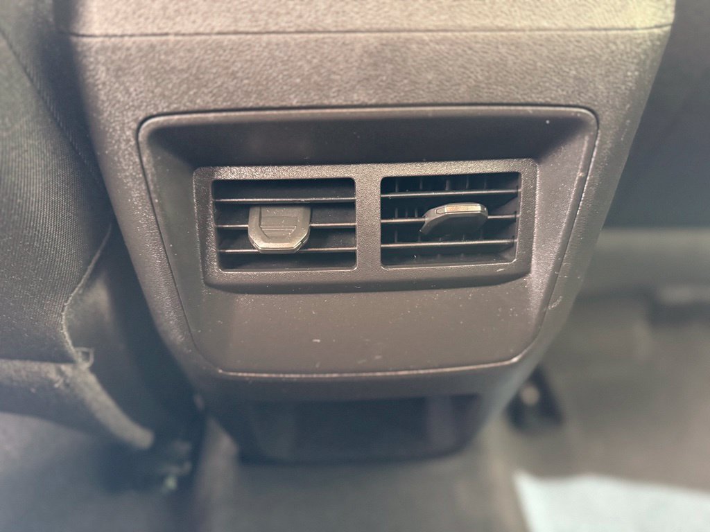 Used 2024 Chevrolet Colorado Trail Boss AWD/4WD image 27
