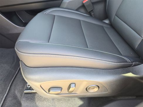 New 2026 Chevrolet Traverse LT w/ Sun and Wheel Package image 30