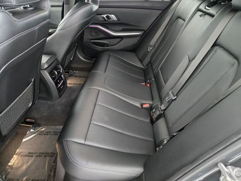 Used 2022 BMW M340i w/ Driving Assistance Package image 5