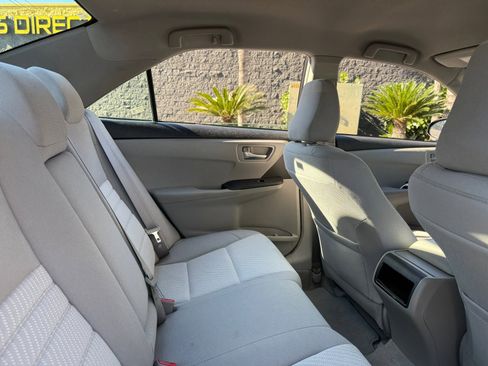 Used 2016 Toyota Camry LE image 17