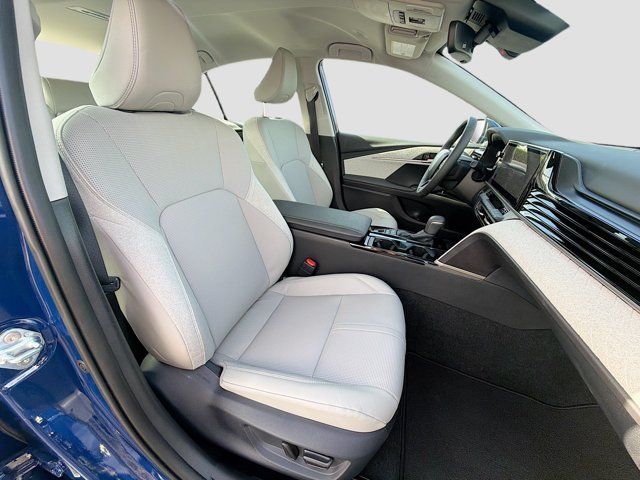 Used 2026 Toyota Camry XLE FWD image 29