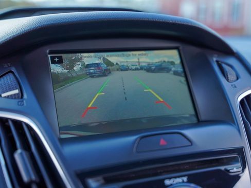 Used 2017 Ford Focus RS image 25