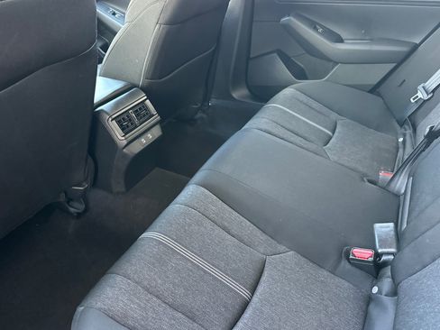 Used 2025 Honda Accord Sport image 12