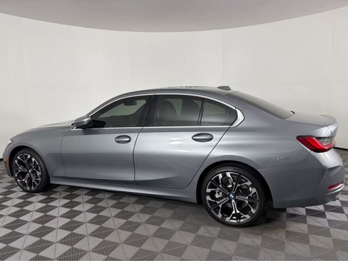 Certified 2025 BMW 330i Sedan w/ Convenience Package image 9