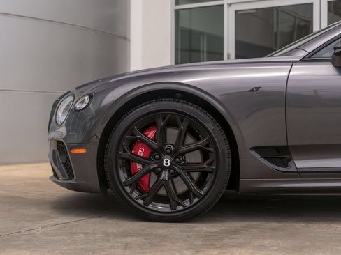 Certified 2024 Bentley Continental GT V8 AWD/4WD image 20
