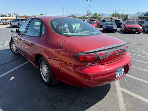 Used 1999 Ford Taurus SE FWD image 5