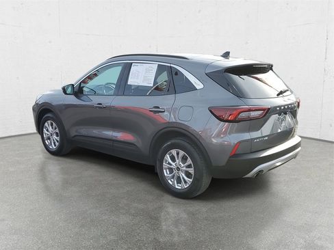 Used 2023 Ford Escape Active w/ Tech Pack #2 image 5