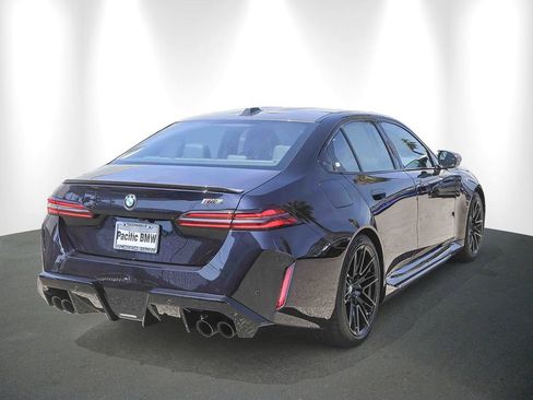 Used 2026 BMW M5 w/ Carbon Package AWD/4WD image 6