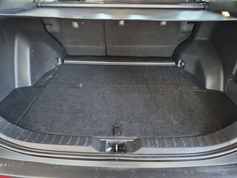 Used 2025 Toyota RAV4 XLE FWD image 16