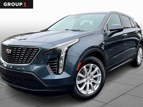 Used 2021 Cadillac XT4 Luxury image 1