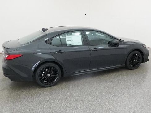 New 2026 Toyota Camry SE image 10