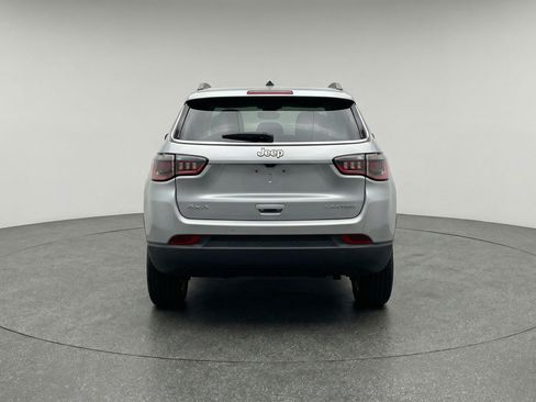 Used 2025 Jeep Compass Limited AWD/4WD image 7