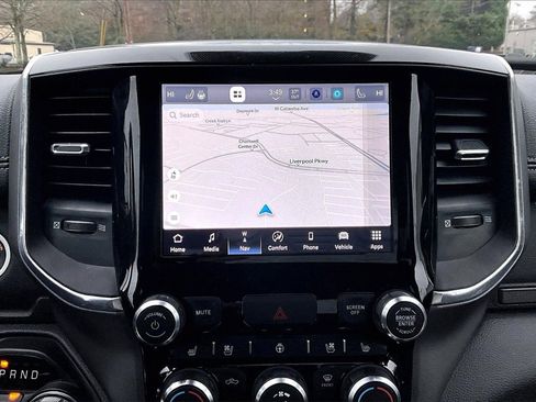 Certified 2022 RAM 1500 Laramie image 12