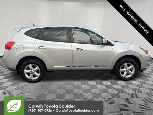 Used 2013 Nissan Rogue S w/ Special Edition Pkg AWD/4WD image 9