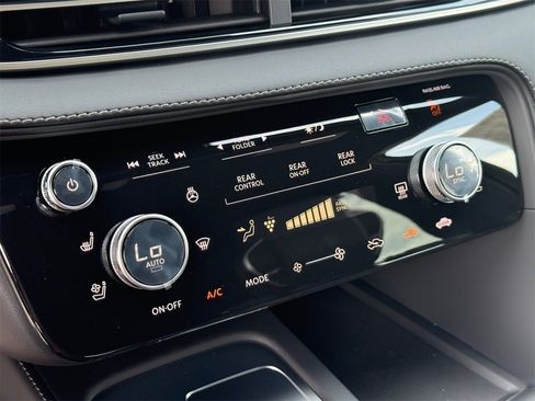 New 2026 INFINITI QX60 Autograph image 24