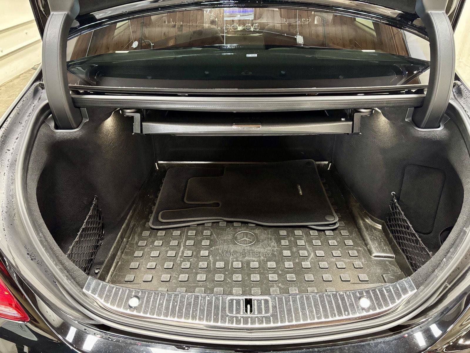Used 2017 Mercedes-Benz S 550 Sedan image 48