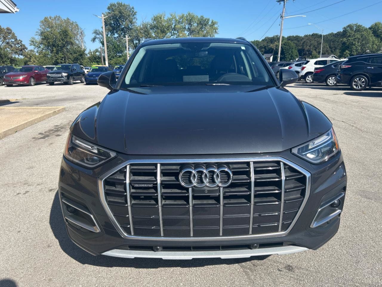 Used 2021 Audi Q5 2.0T Premium Plus w/ Premium Plus Package AWD/4WD image 2