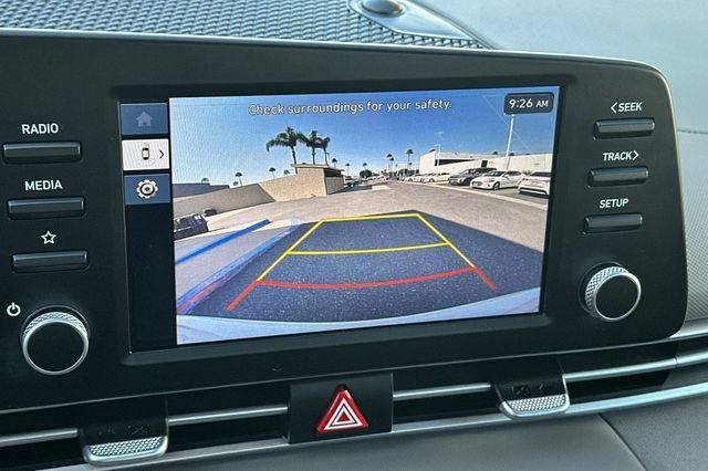 Certified 2026 Hyundai Elantra SE FWD image 19
