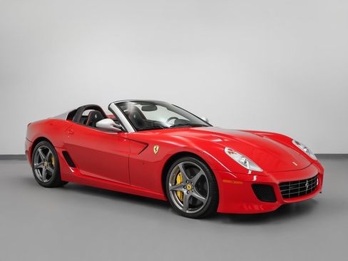 Used 2011 Ferrari 599 SA Aperta image 1
