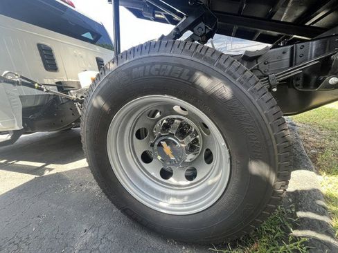 New 2025 Chevrolet Silverado 3500 W/T w/ WT Convenience Package image 7