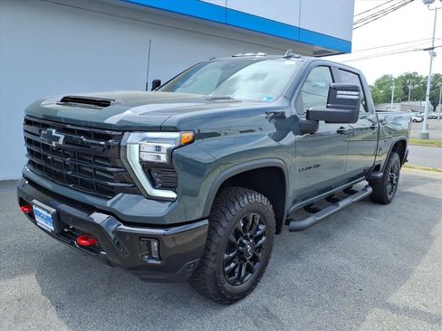 New 2026 Chevrolet Silverado 2500 LT w/ Trail Boss Package AWD/4WD image 7