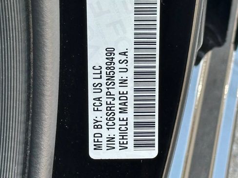 Used 2025 RAM 1500 Laramie AWD/4WD image 44