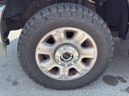 Used 2016 Ford F250 Lariat w/ Chrome Package AWD/4WD image 15