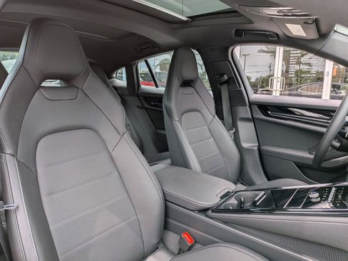 New 2026 Porsche Panamera image 26