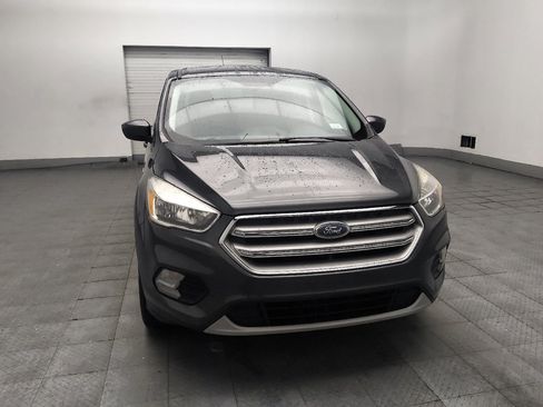 Used 2019 Ford Escape SE FWD image 14
