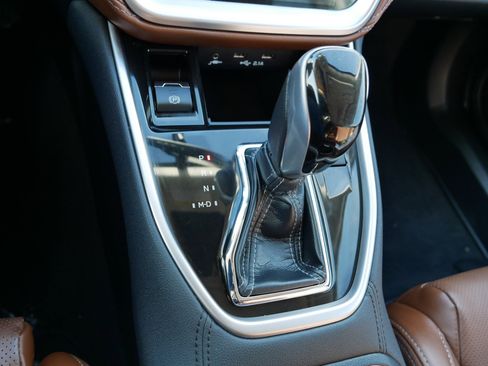 Used 2022 Subaru Outback Touring image 24