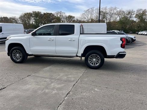 Used 2023 Chevrolet Colorado LT w/ LT Convenience Package II image 6