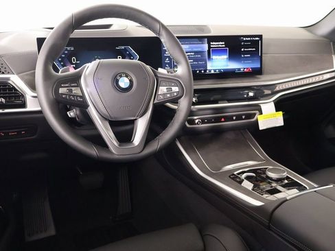 New 2026 BMW X5 xDrive40i w/ Premium Package image 2